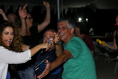 שירה בציבור ערב חברה