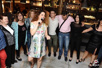 שירה בציבור יום הולדת 70